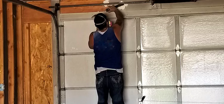 Specialized Garage Door Panel Solutions in Anjou, QC